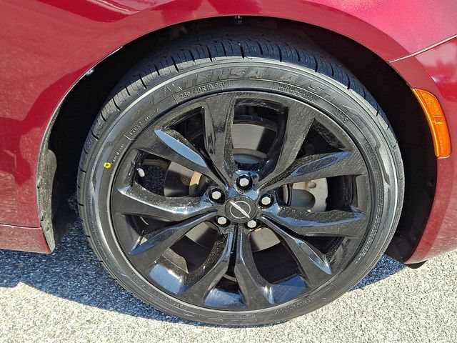 Used 2015 Chrysler 200 S w/ Navigation & Sound Group I AWD/4WD image 8