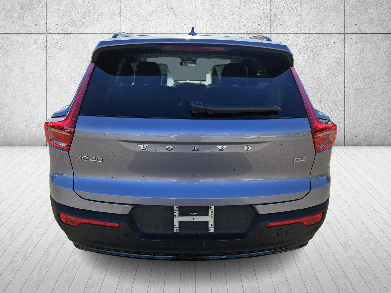 New 2026 Volvo XC40 B4 Plus w/ Climate Package image 6