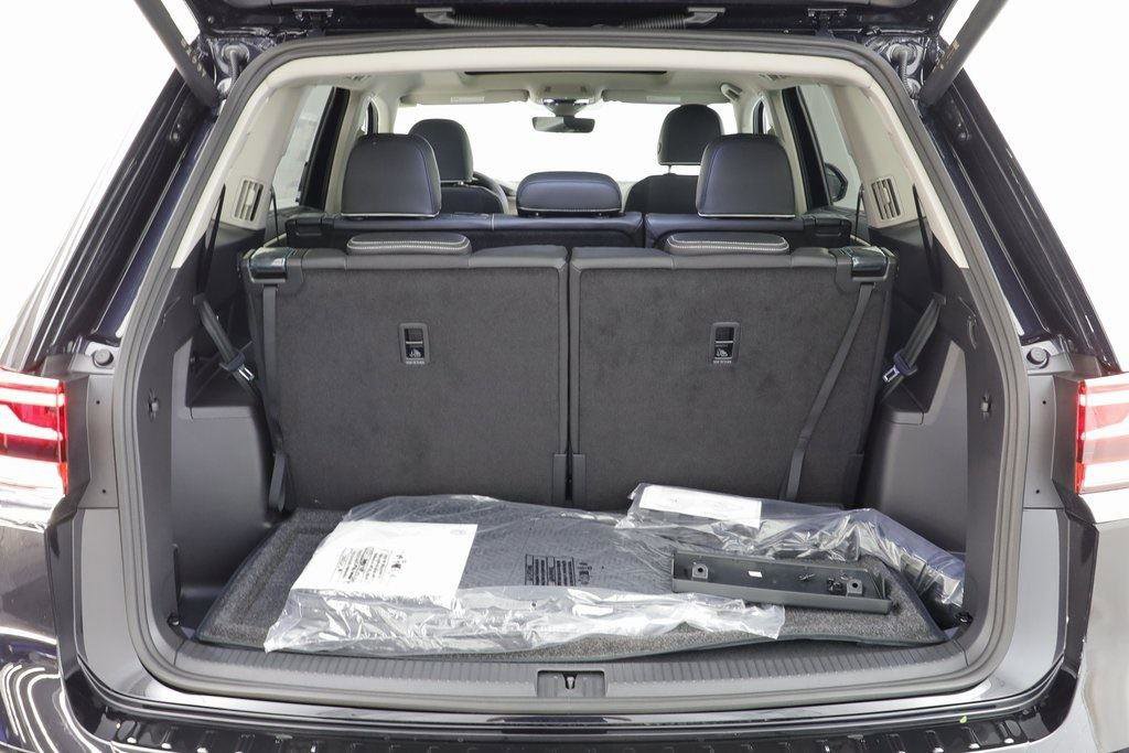 New 2026 Volkswagen Atlas SEL Premium R-Line image 18