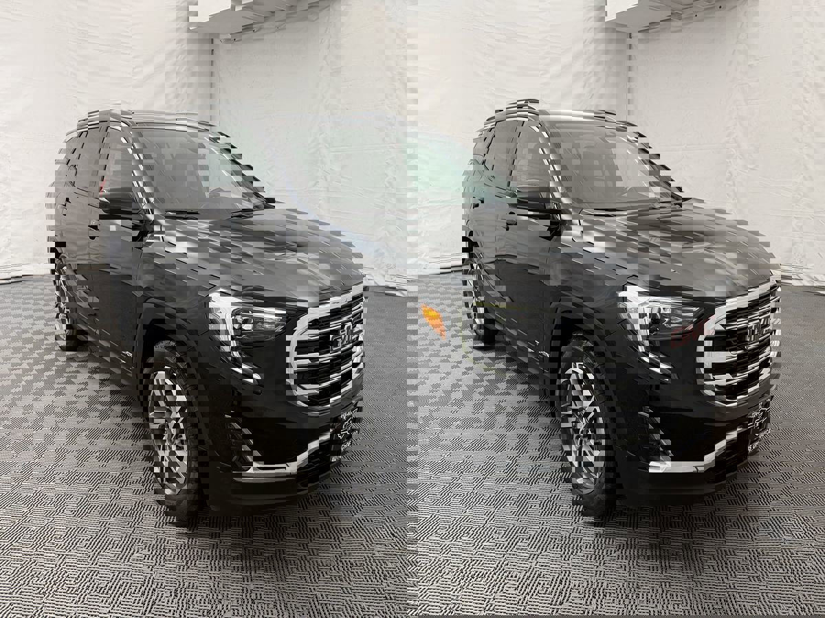 Used 2021 GMC Terrain SLT w/ Infotainment Package II image 4