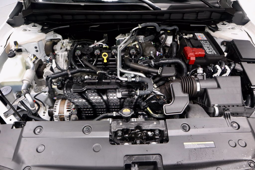 Certified 2025 Nissan Altima 2.5 S FWD image 16