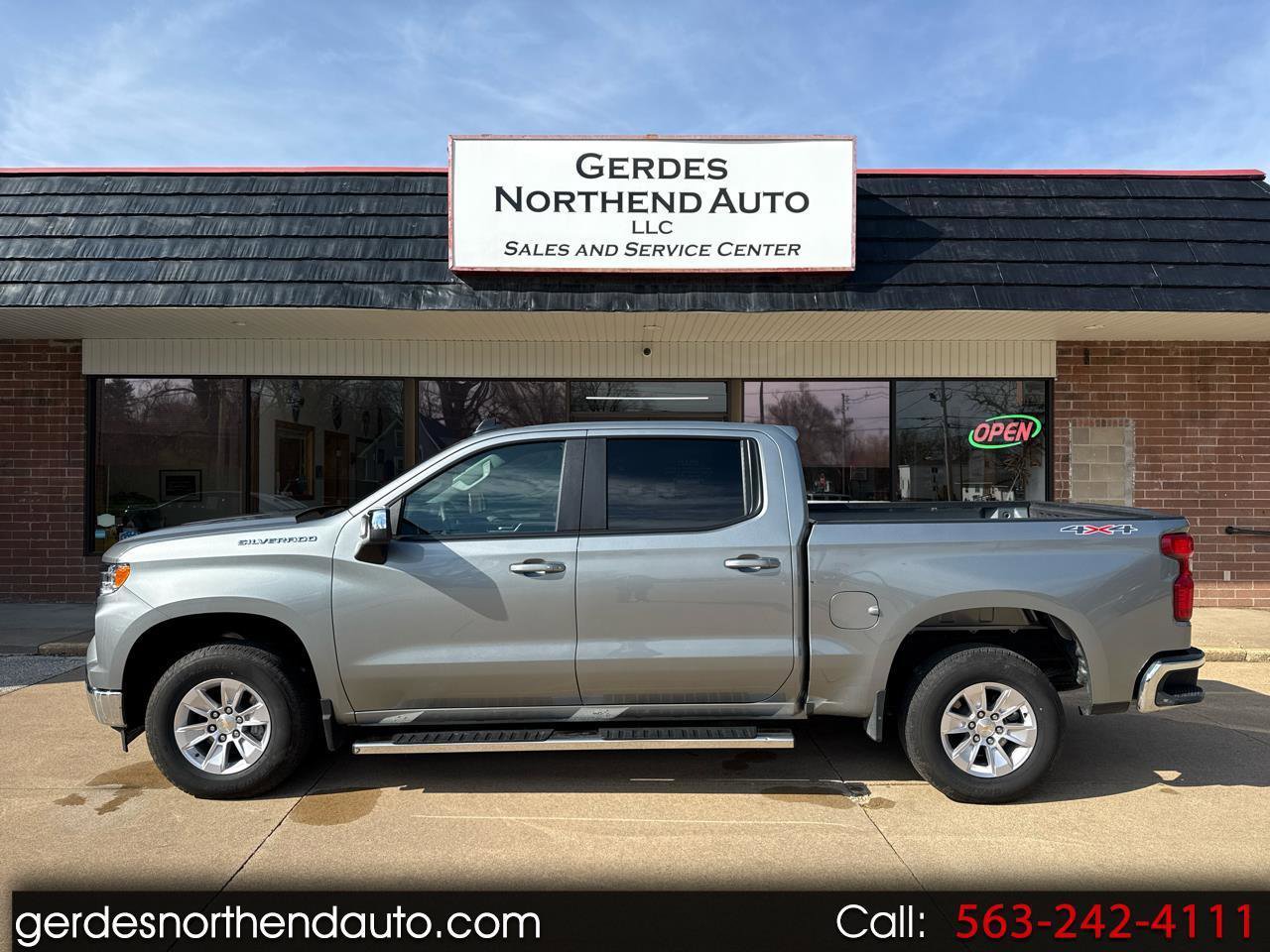 Used 2026 Chevrolet Silverado 1500 LT image 1