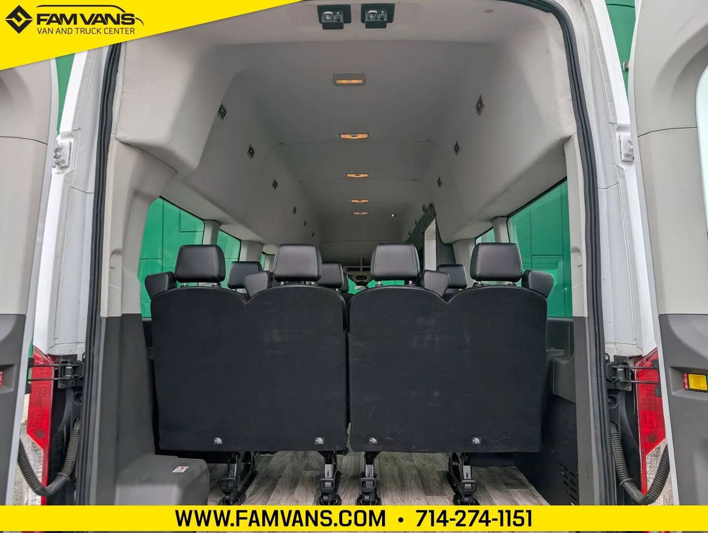 Used 2020 Ford Transit 350 XL image 19