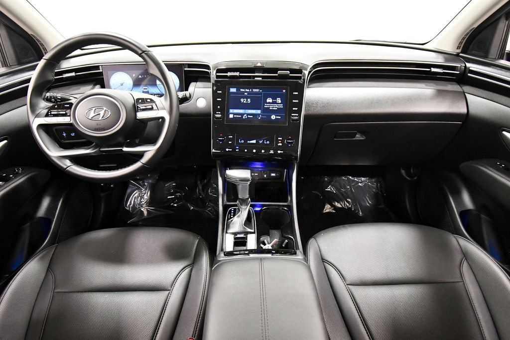 Used 2023 Hyundai Tucson SEL w/ Convenience Package FWD image 3