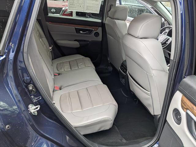 Used 2018 Honda CR-V Touring image 17