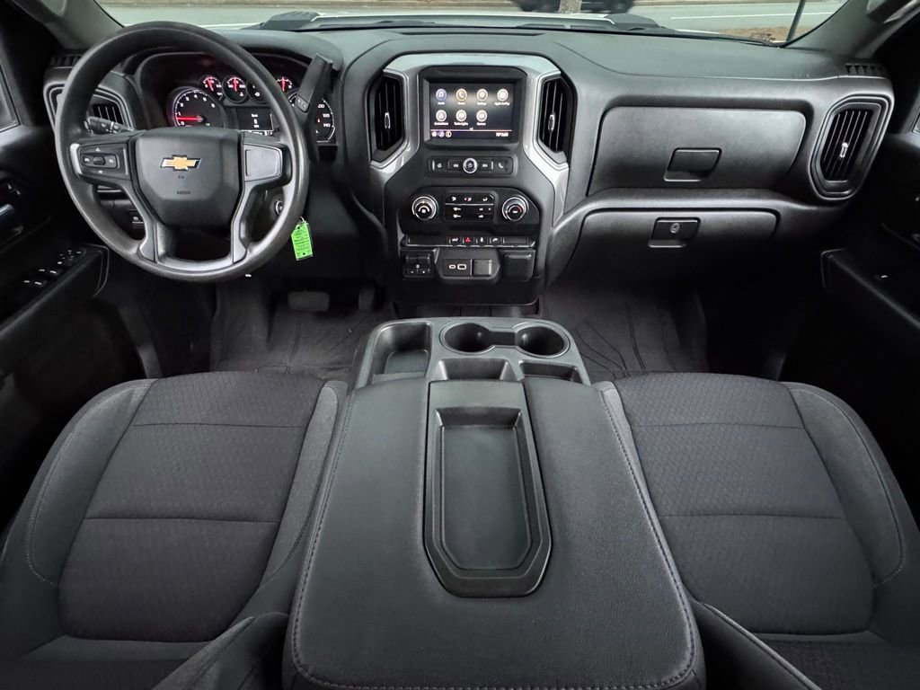 Used 2023 Chevrolet Silverado 2500 Custom w/ Custom Convenience Package image 12