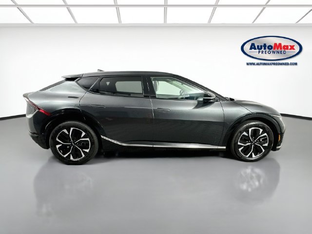 Used 2024 Kia EV6 Wind w/ Wind Technology Package AWD/4WD image 9