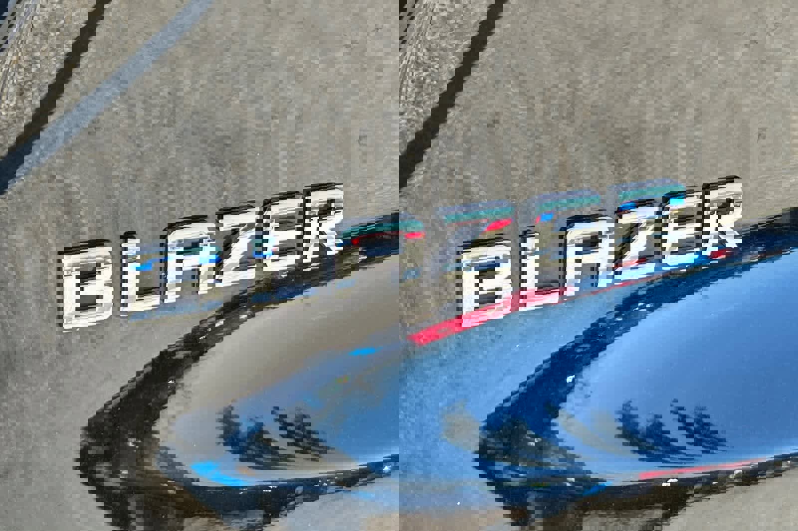 Used 2023 Chevrolet Blazer LT image 17