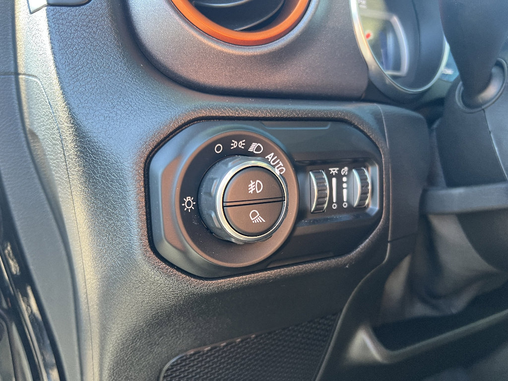 Used 2021 Jeep Gladiator Mojave image 19