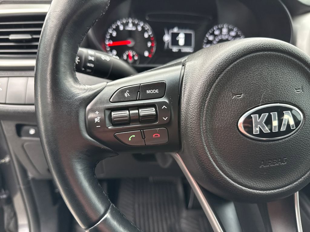 Used 2017 Kia Sorento LX w/ LX Convenience Package image 34