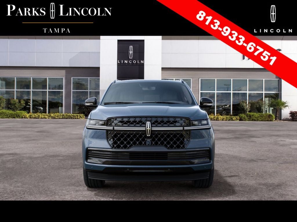 New 2027 Lincoln Navigator Reserve w/ Jet Appearance Package AWD/4WD image 3