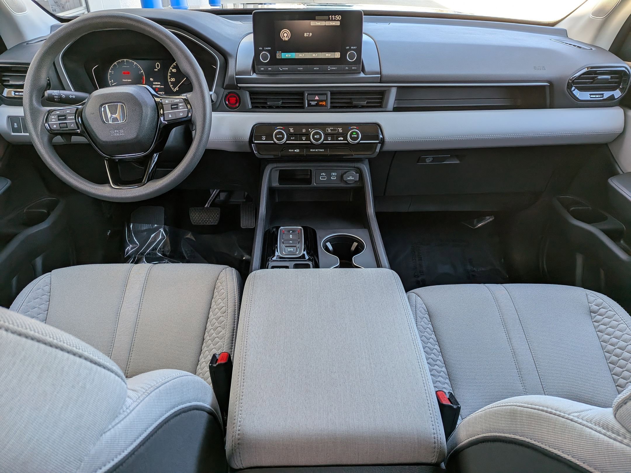 Certified 2023 Honda Pilot LX image 24