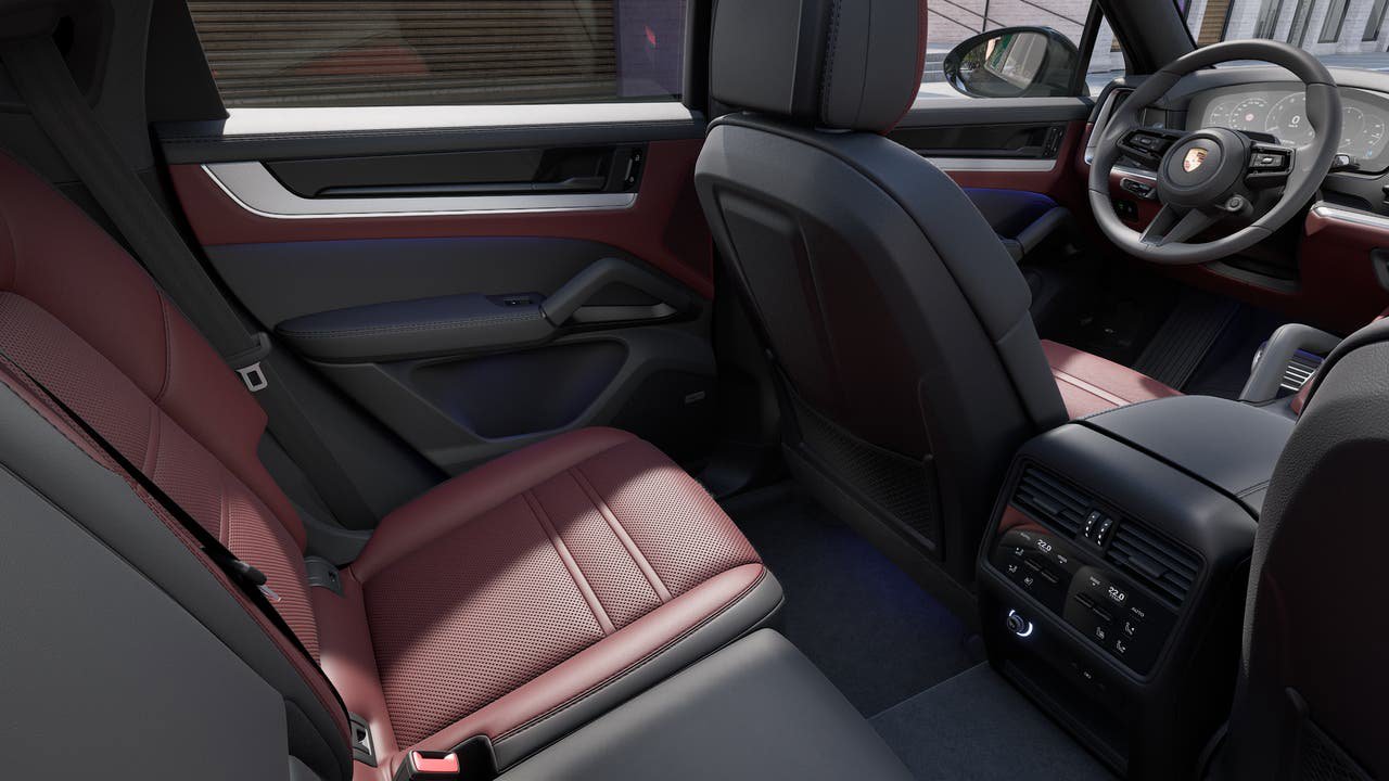 New 2026 Porsche Cayenne S AWD/4WD image 14
