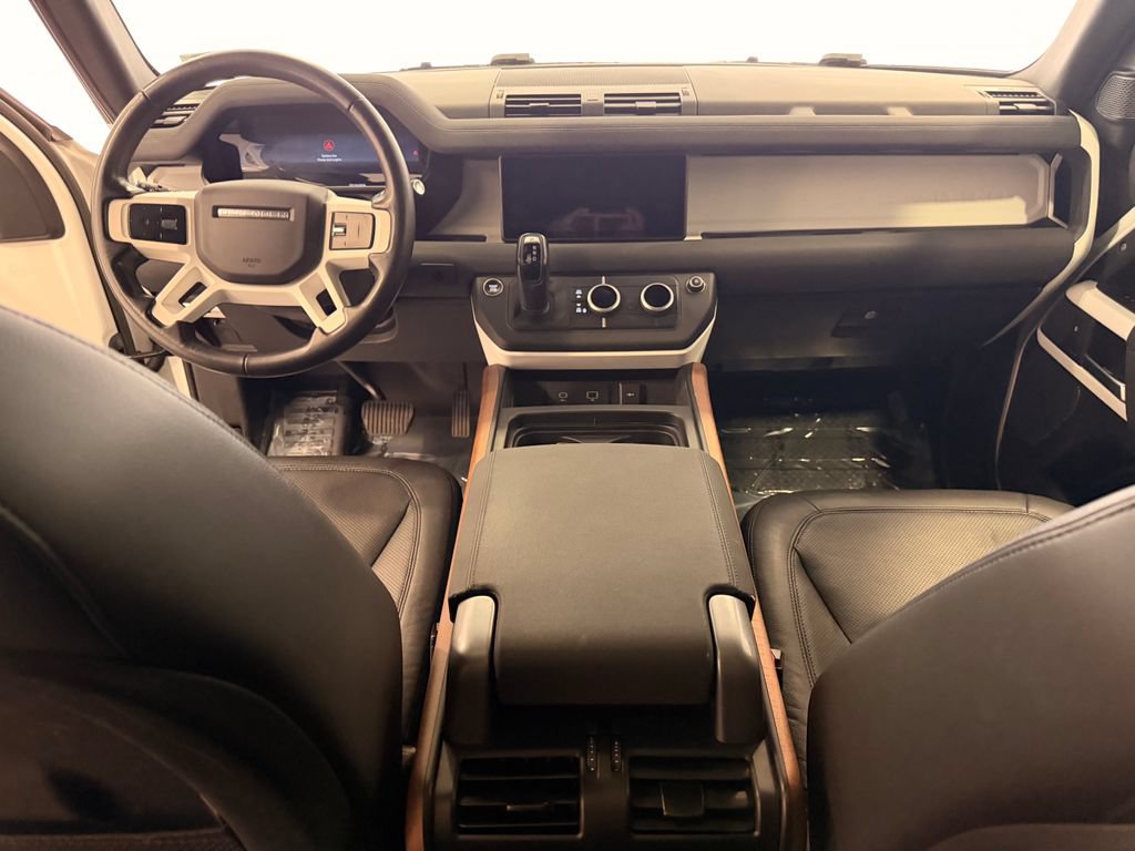 Used 2023 Land Rover Defender 110 S AWD/4WD image 17