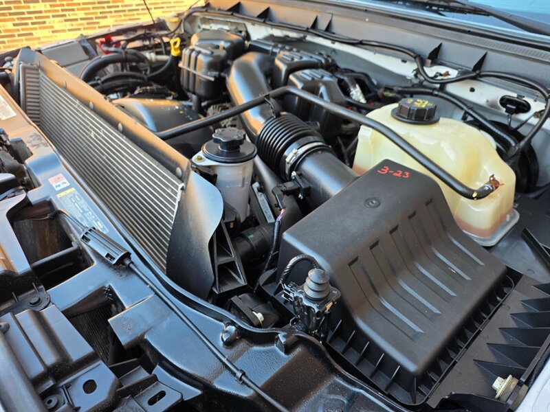 Used 2016 Ford F250 XL w/ Power Equipment Group AWD/4WD image 21