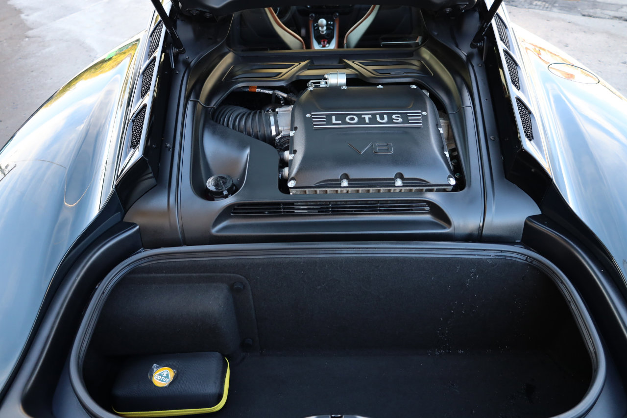 Used 2024 Lotus Emira First Edition image 6