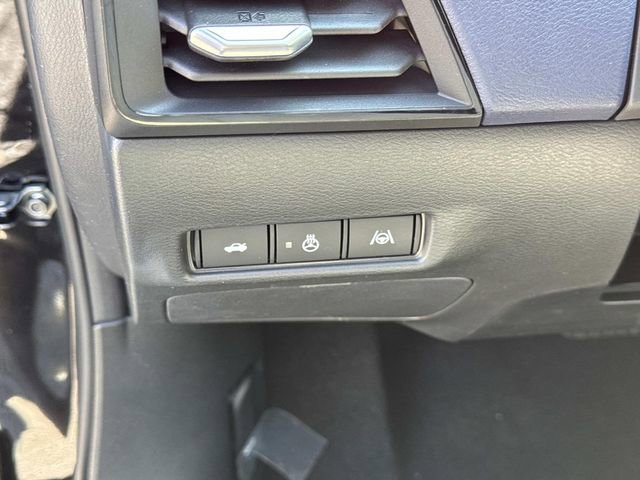 New 2026 Nissan Sentra SL w/ Floor Mat Package FWD image 25