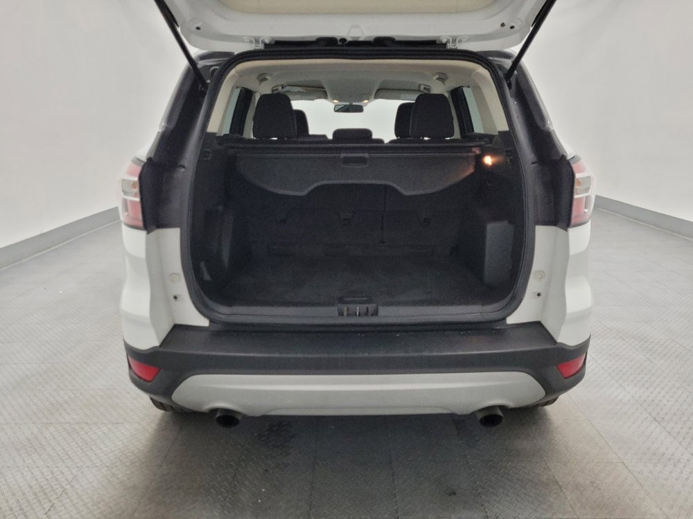 Used 2018 Ford Escape SE image 29
