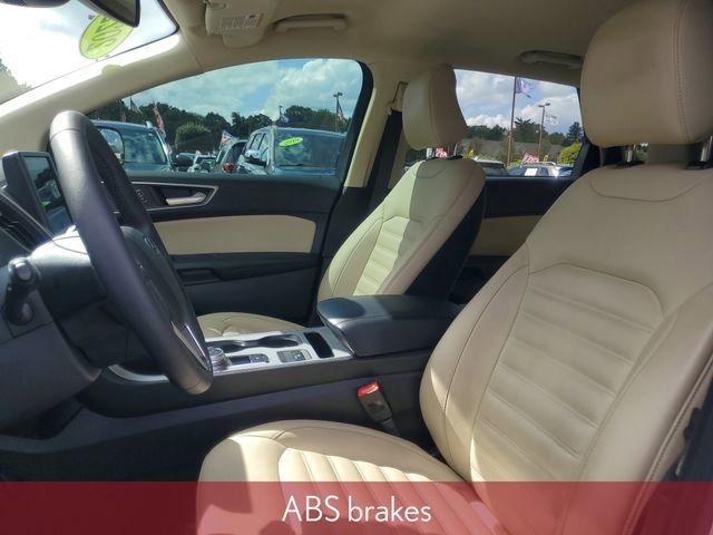 Used 2022 Ford Edge SEL w/ Convenience Package image 16