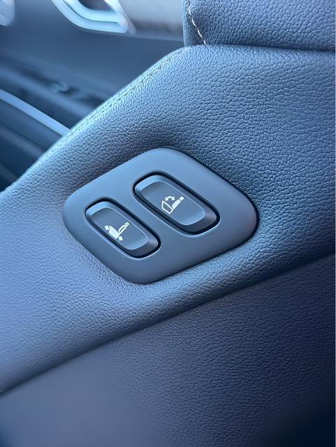 Used 2024 Genesis GV80 3.5T image 23