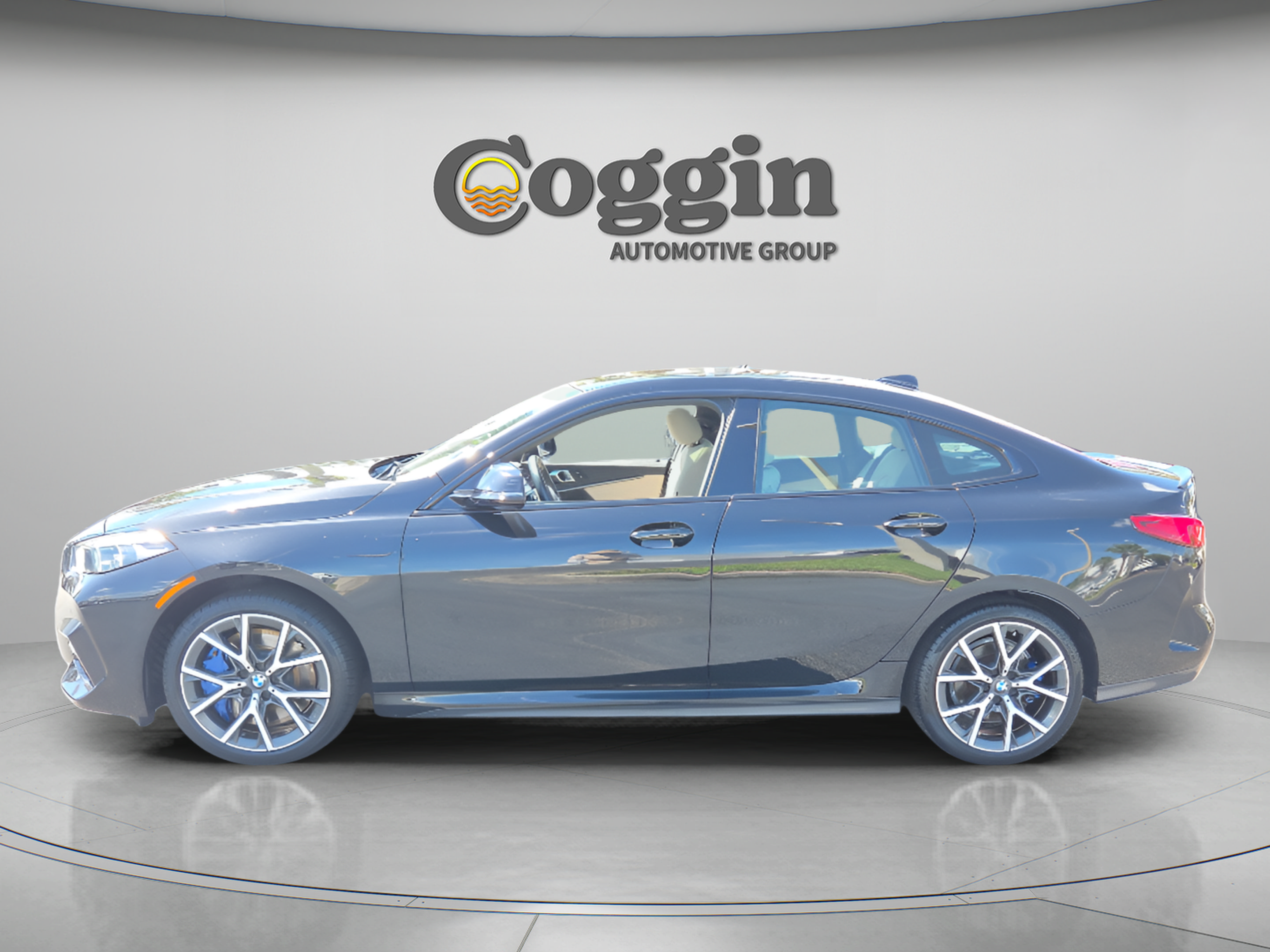Used 2023 BMW 228i Gran Coupe w/ Dynamic Handling Package FWD image 2