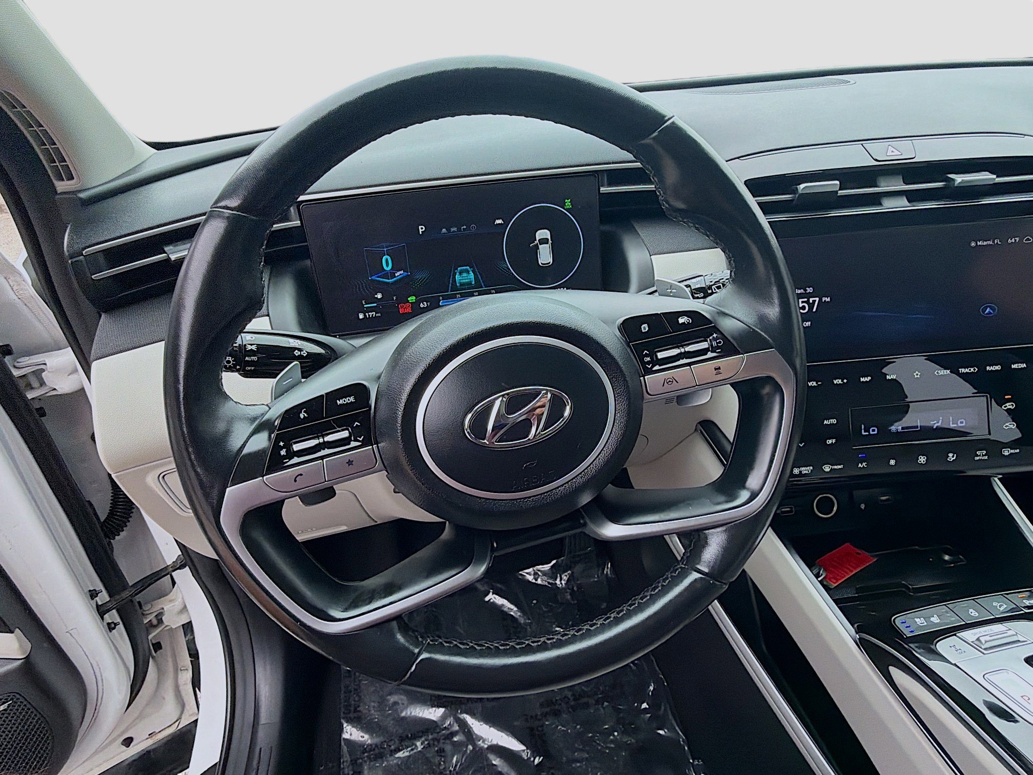 Used 2022 Hyundai Tucson Limited image 8