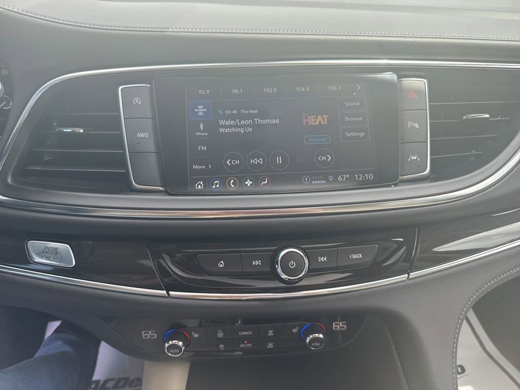 Used 2023 Buick Enclave Essence w/ Experience Buick Package image 19