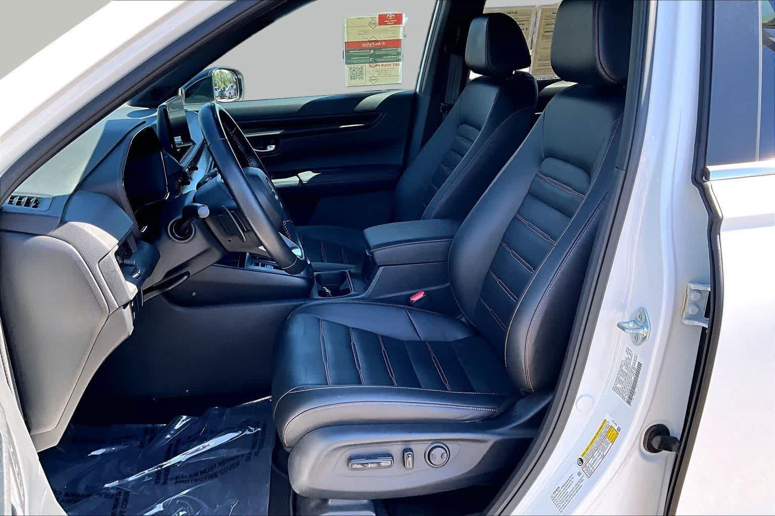 Used 2025 Honda CR-V Sport-L image 7
