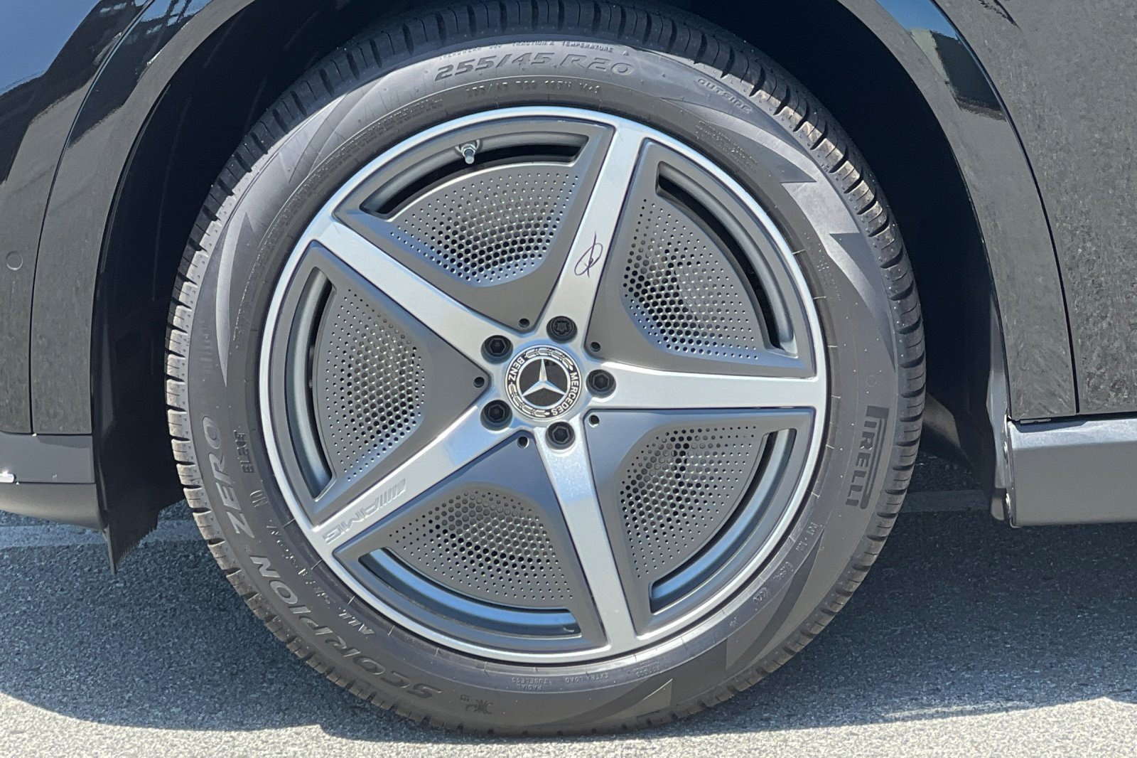 New 2026 Mercedes-Benz EQE 320+ SUV image 12