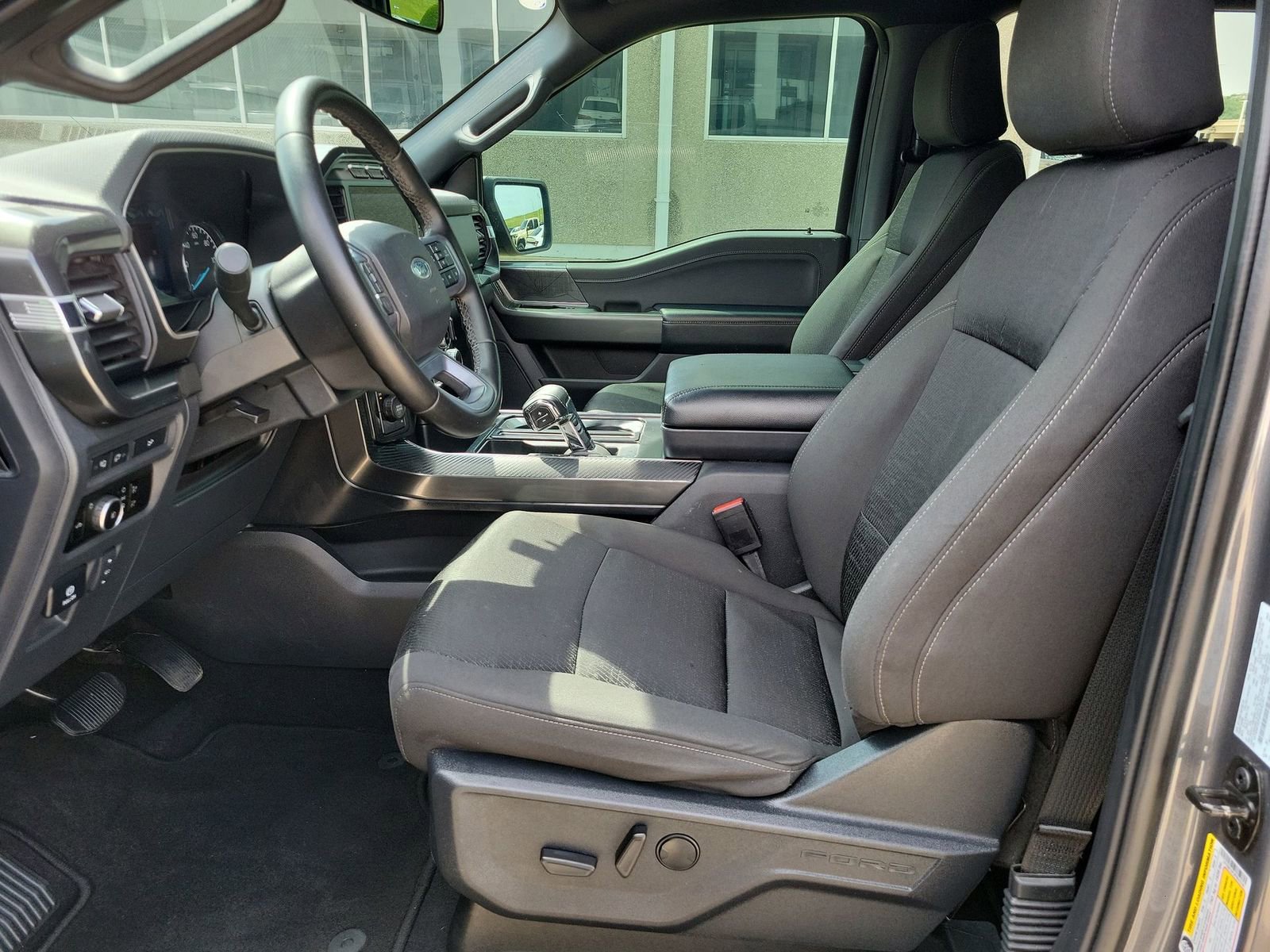 Used 2023 Ford F150 XLT w/ Equipment Group 302A High image 19