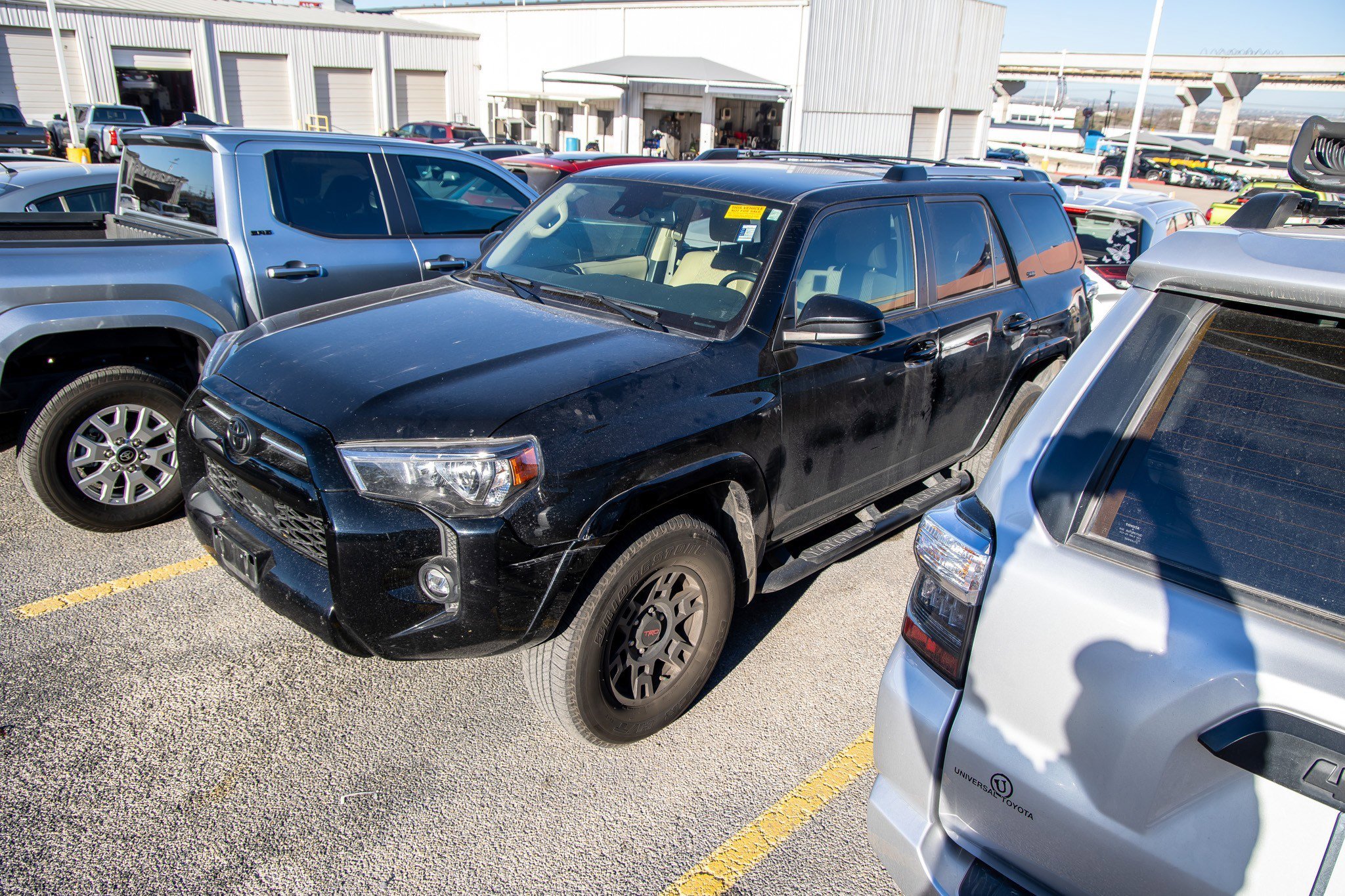 Used 2021 Toyota 4Runner SR5 image 3