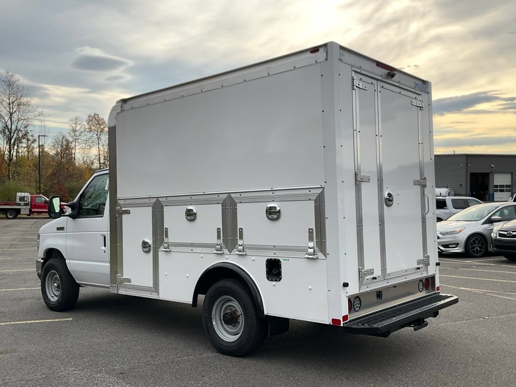 New 2026 Ford E-350 and Econoline 350 Super Duty w/ Power Equipment Group RWD image 21