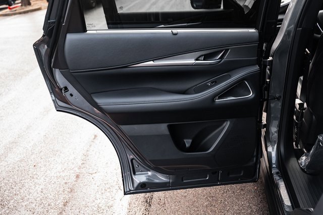 New 2026 INFINITI QX60 Luxe w/ Cargo Package image 12
