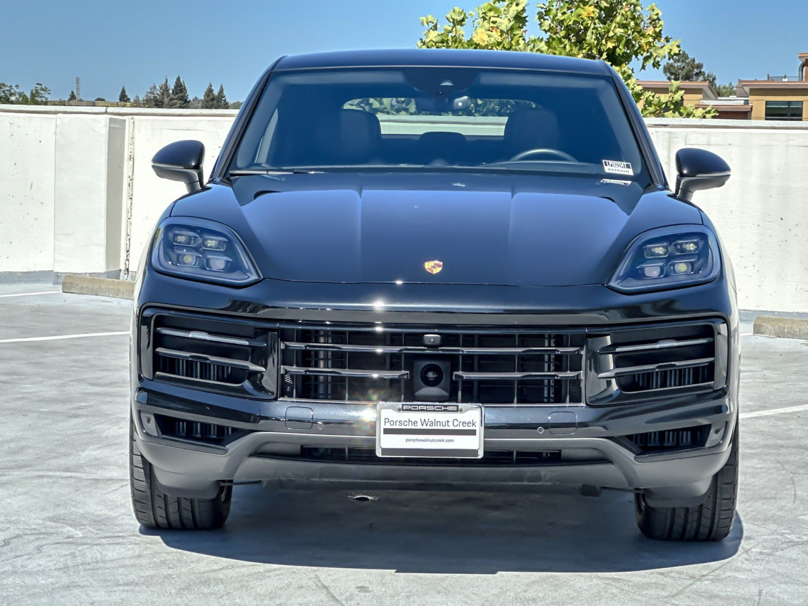 Certified 2025 Porsche Cayenne Coupe AWD/4WD image 10
