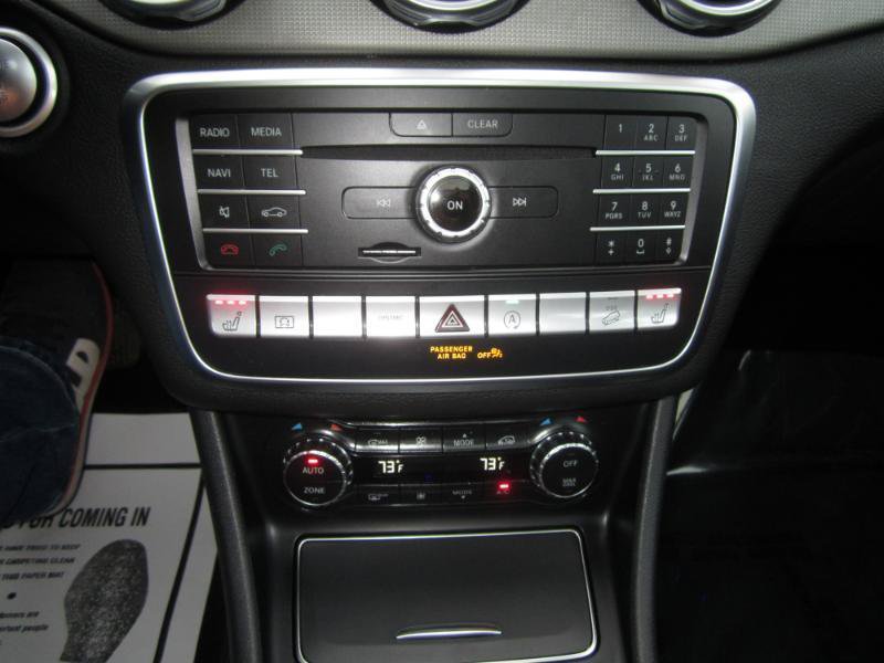 Used 2020 Mercedes-Benz GLA 250 4MATIC image 20