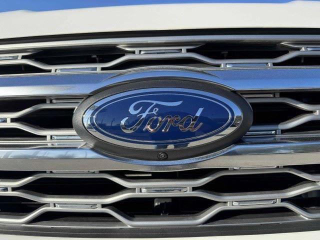 Used 2024 Ford Expedition Platinum RWD image 14