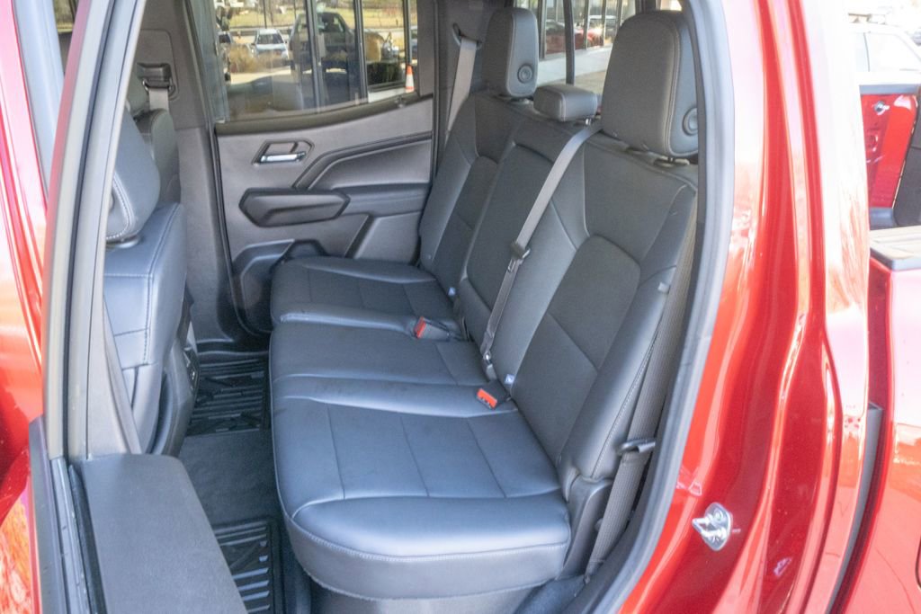 Used 2024 GMC Canyon Elevation w/ Elevation Premium Package image 17