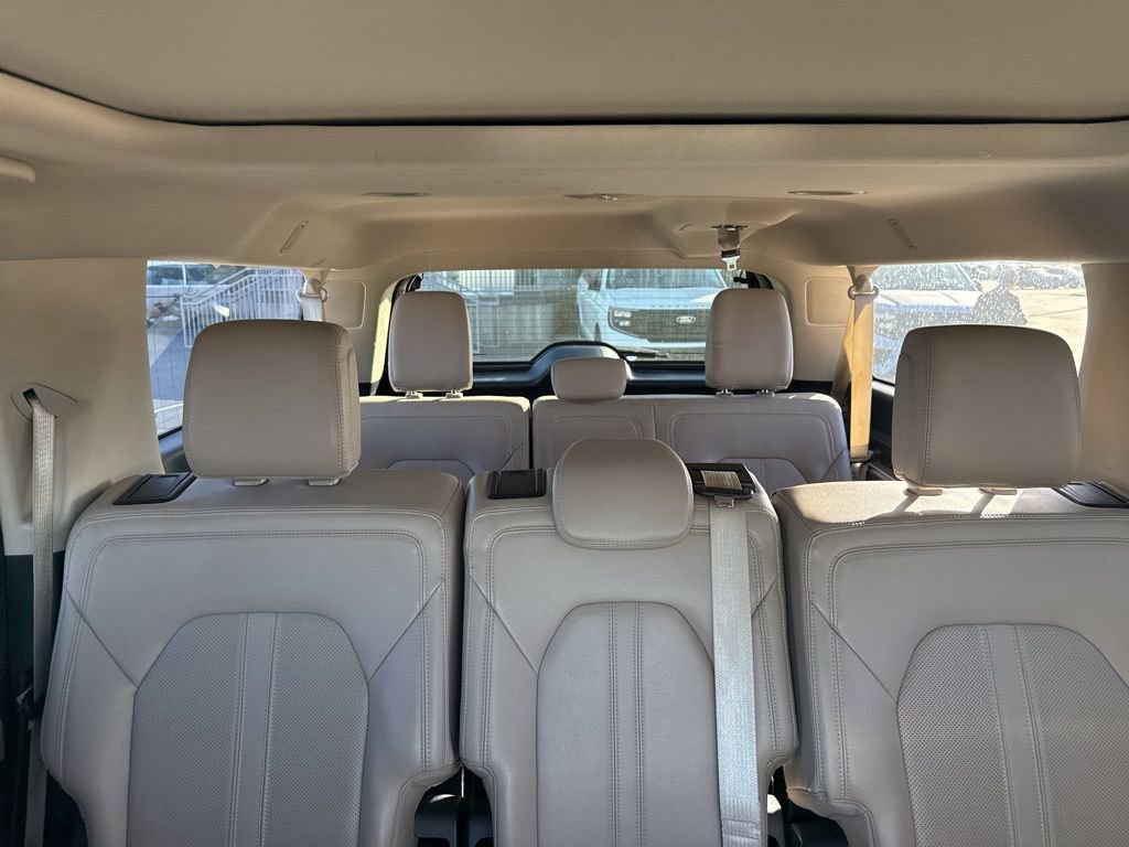Used 2024 Ford Expedition Max Limited image 17