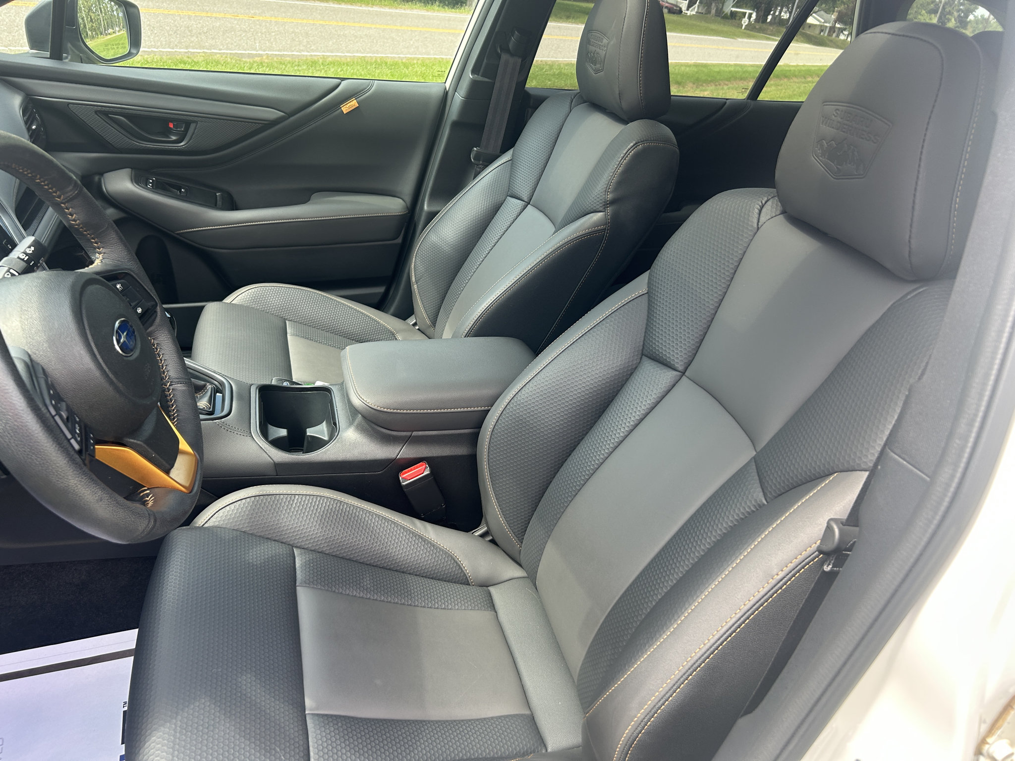 Used 2025 Subaru Outback Wilderness AWD/4WD image 11