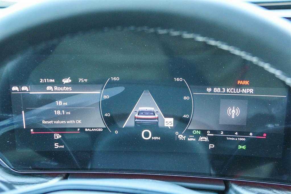 New 2025 Audi Q5 Premium Plus image 24