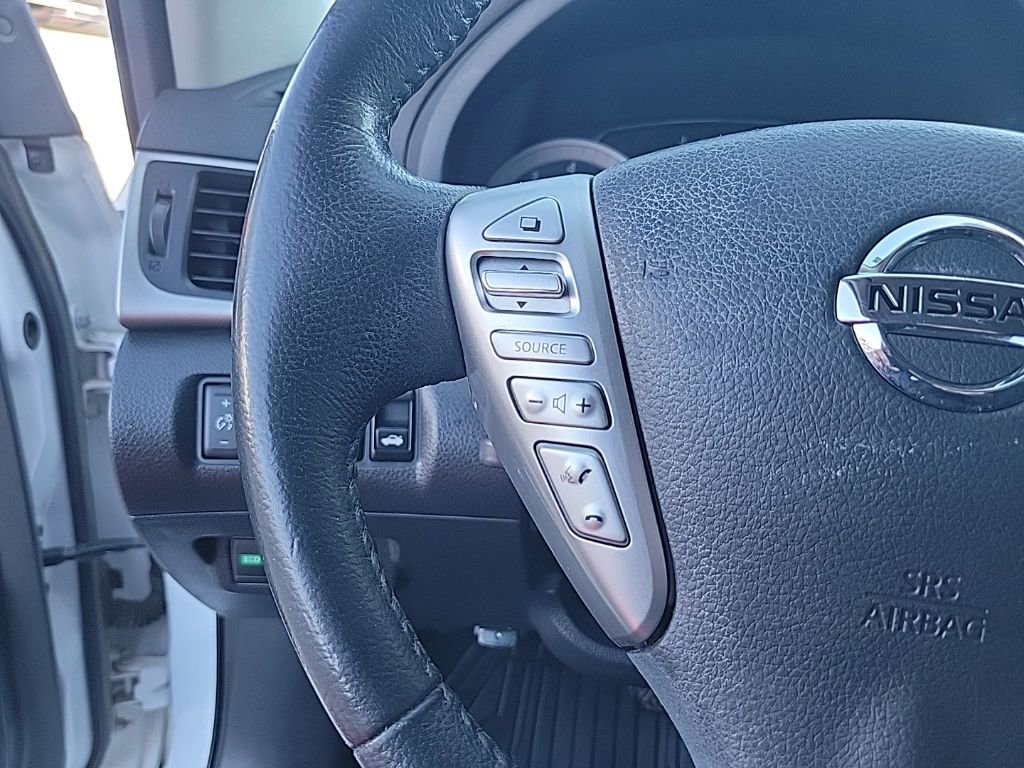 Used 2015 Nissan Sentra SR FWD image 23