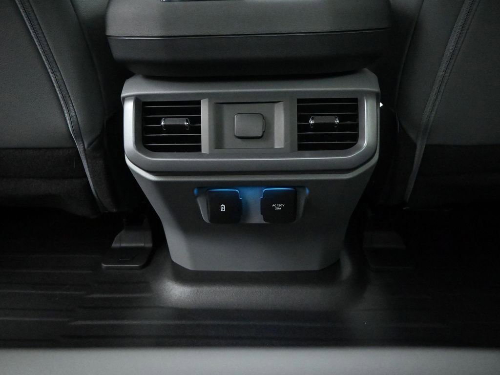 New 2024 Ford F150 Lightning Pro AWD/4WD image 19