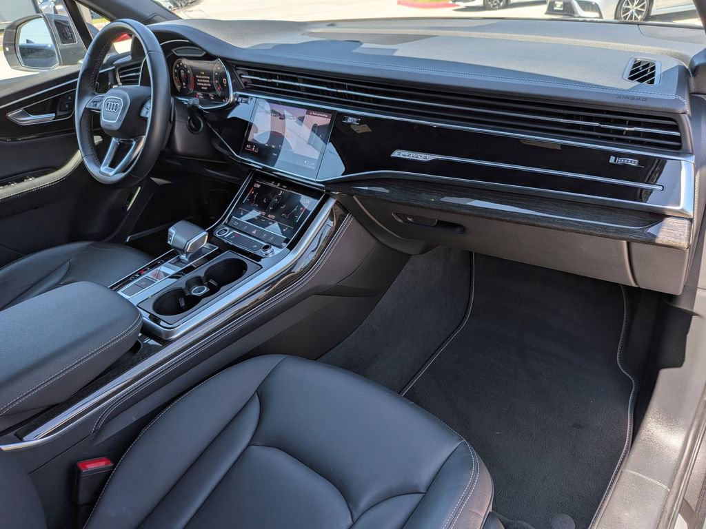 Used 2025 Audi Q7 3.0T Premium Plus image 32