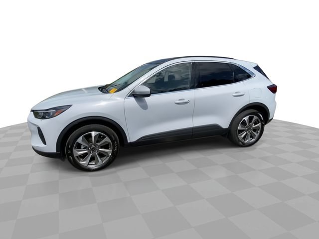 Used 2025 Ford Escape Platinum AWD/4WD image 7