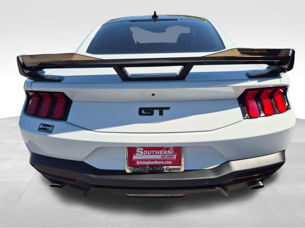 Used 2025 Ford Mustang GT image 5