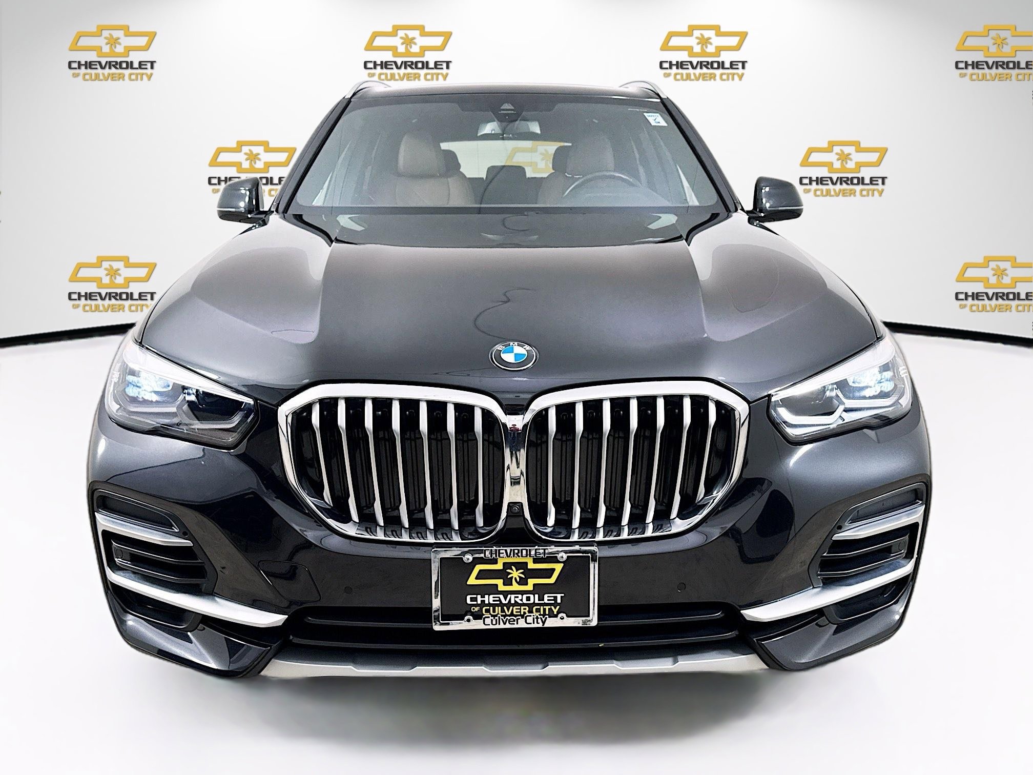 Used 2023 BMW X5 xDrive40i w/ Parking Assistance Package image 2