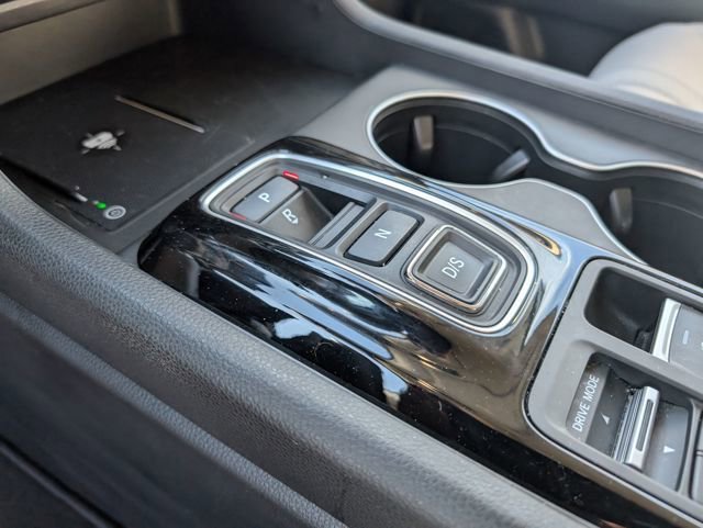 Used 2025 Honda Pilot EX-L image 23