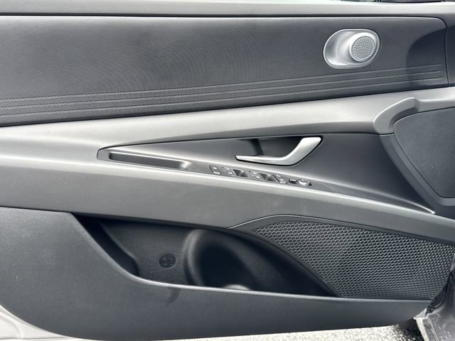 New 2026 Hyundai Elantra Blue image 10