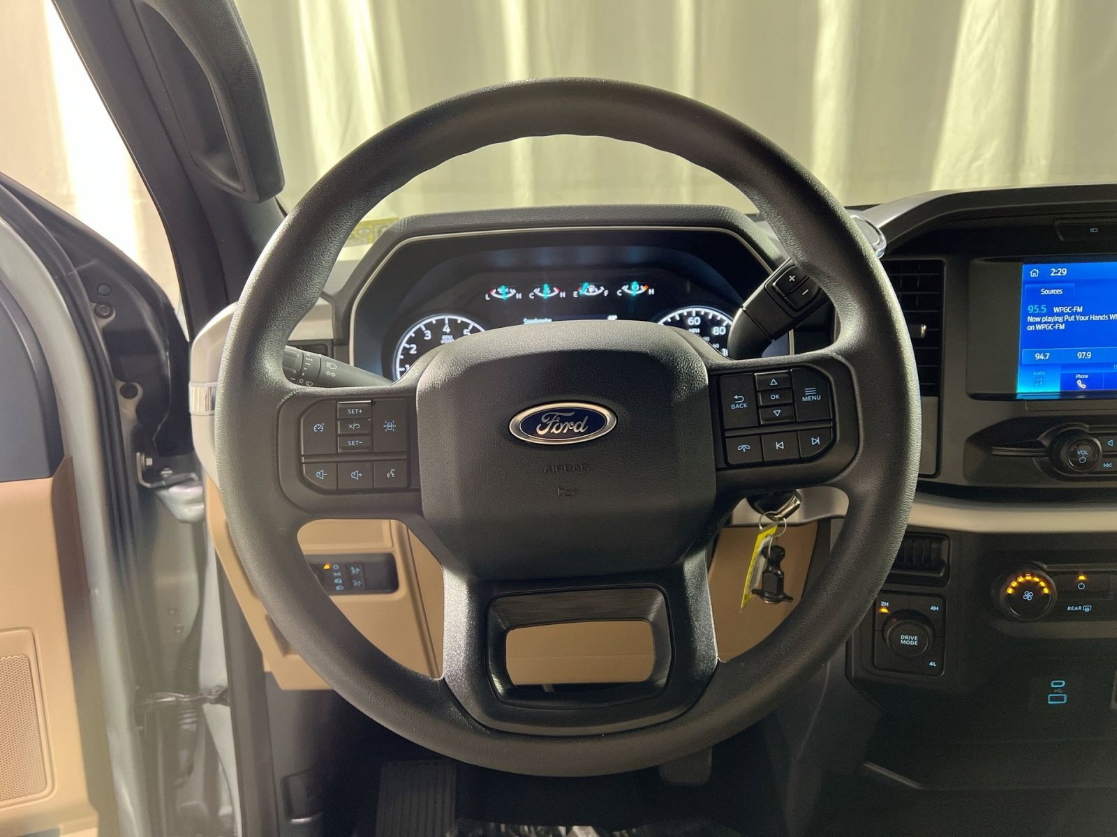 Used 2023 Ford F150 XLT image 22