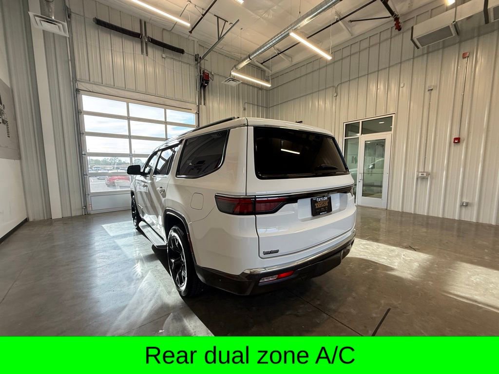 Used 2022 Jeep Wagoneer Series I w/ Premium Group I image 4